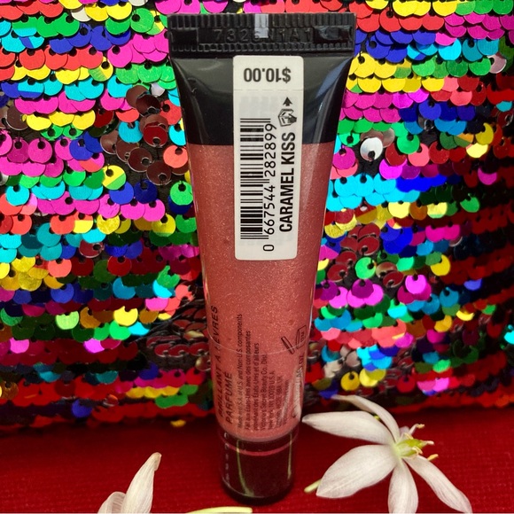 VICTORIA’S SECRET Bundle of 4 Pieces! - Picture 10 of 10